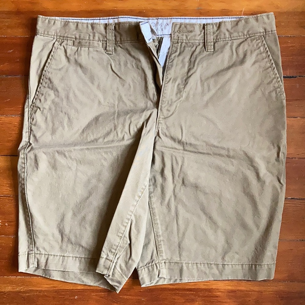 Flat front Kahki